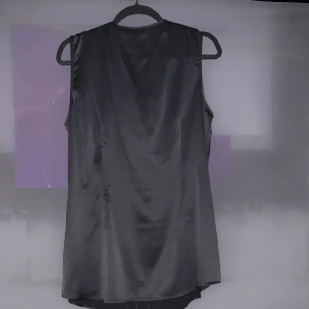 Gray Sleeveless Ruffle Top - Picture 10 of 10